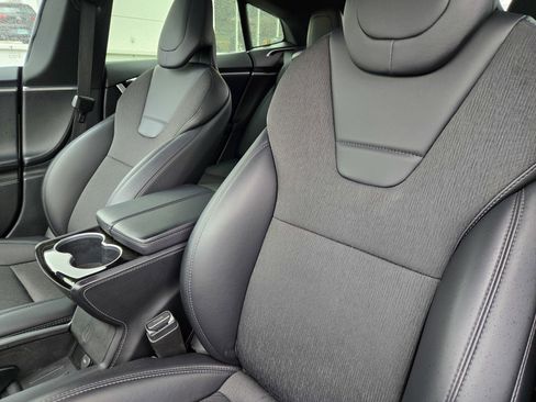 Used 2017 Tesla Model S 75 RWD image 16