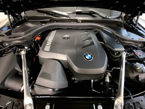New 2026 BMW 530i xDrive w/ Premium Package image 16