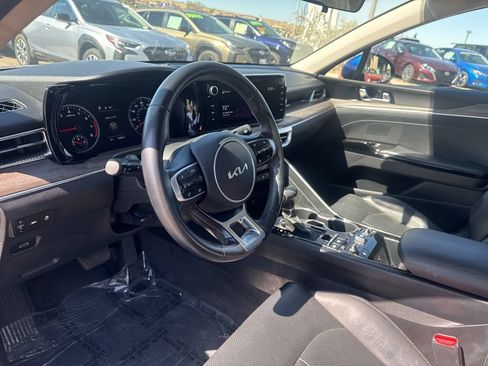 Used 2022 Kia K5 EX FWD image 11