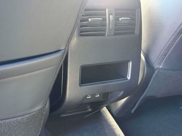 New 2026 Mitsubishi Outlander LE AWD/4WD image 12