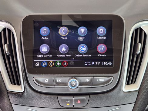 Used 2024 Chevrolet Malibu LT FWD image 18