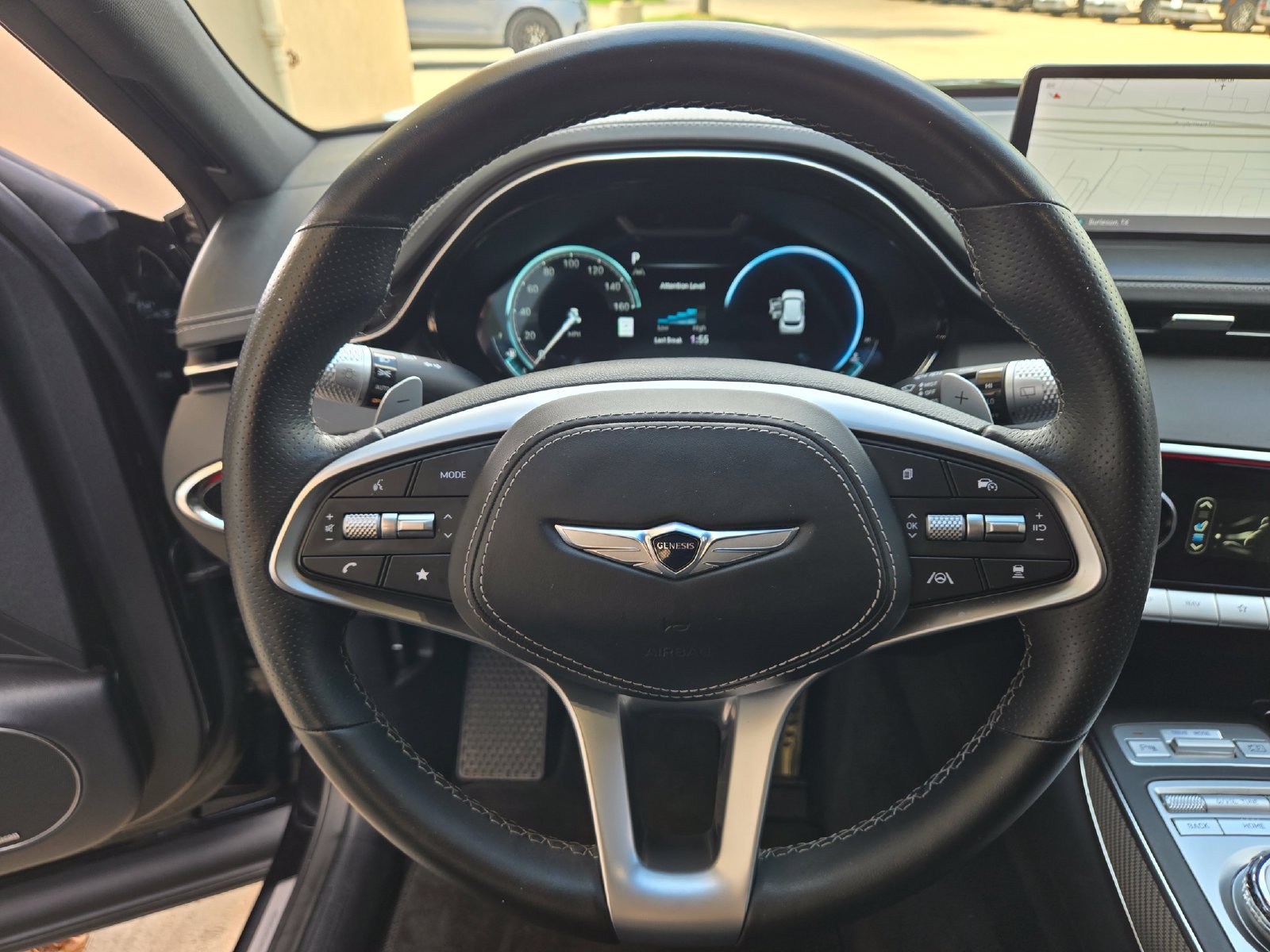 Used 2024 Genesis GV70 2.5T w/ Sport Prestige Package AWD/4WD image 11