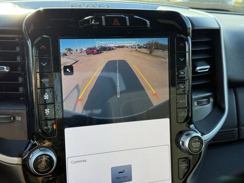 Used 2024 RAM 2500 Big Horn w/ Night Edition image 21