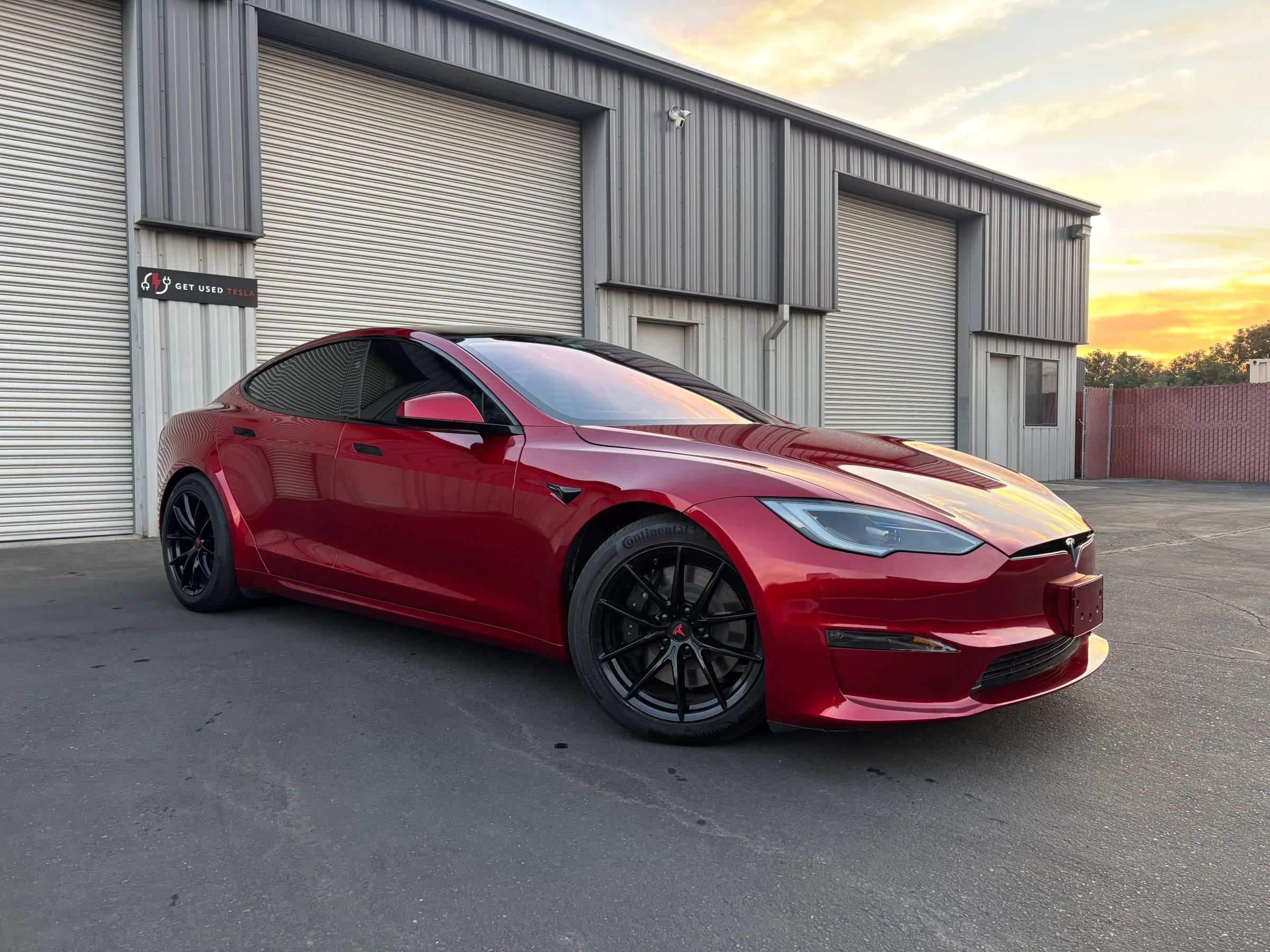 Used 2023 Tesla Model S Standard Range AWD/4WD image 3