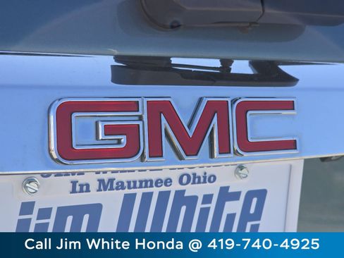 Used 2009 GMC Acadia SLE w/ Visibility Package FWD image 14
