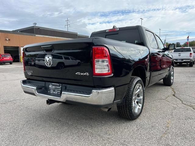 Used 2022 RAM 1500 Big Horn AWD/4WD image 3