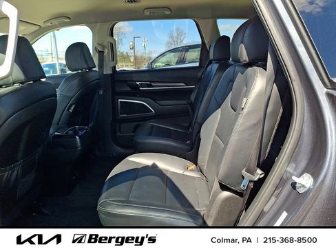 Certified 2023 Kia Telluride S AWD/4WD image 12