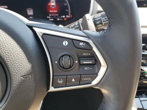 Used 2023 Acura MDX SH-AWD w/ Technology Package image 15