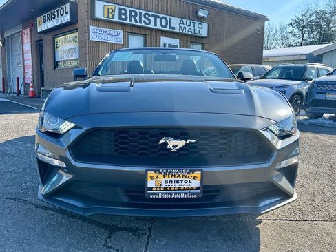 Used 2018 Ford Mustang Premium RWD image 9