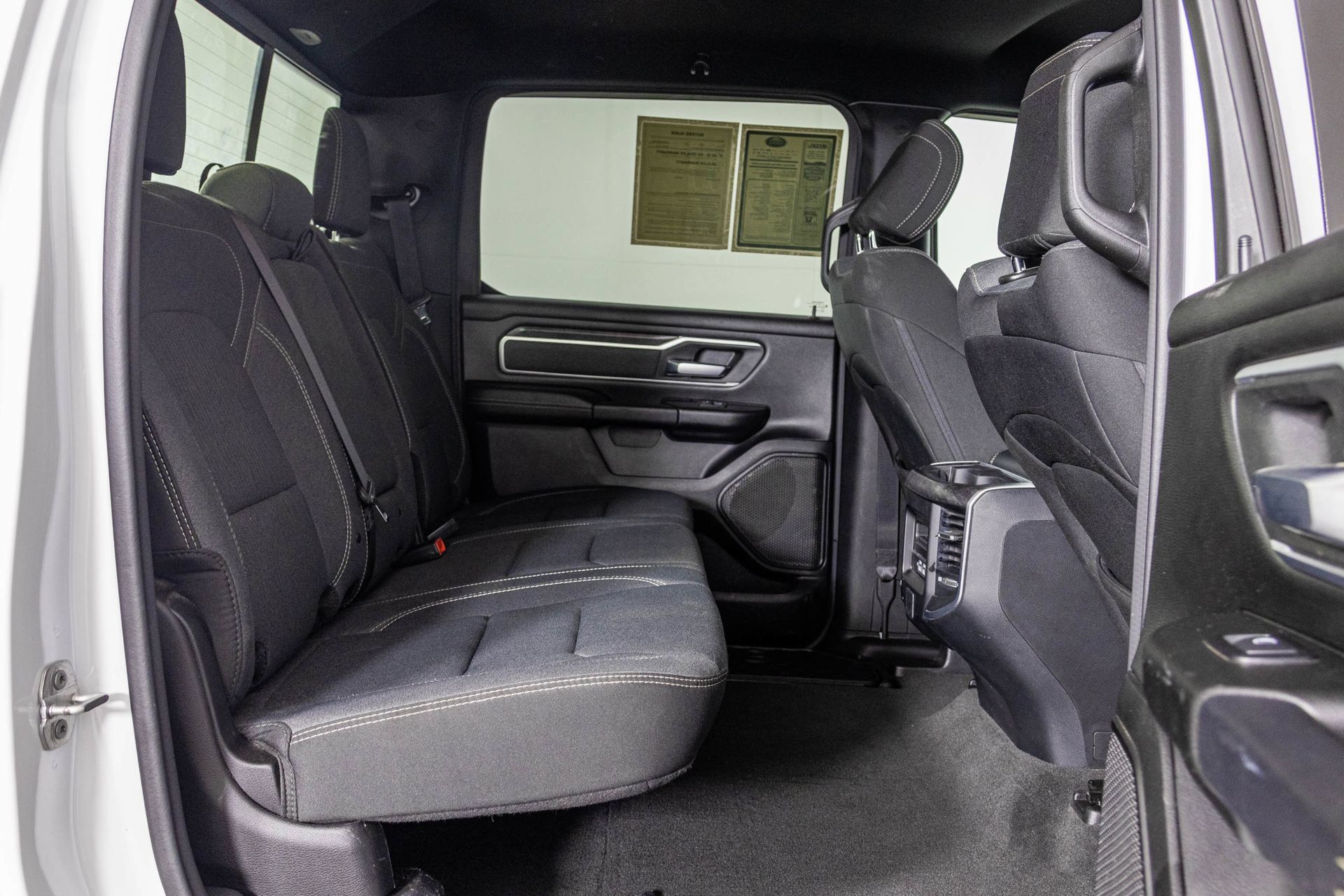 Used 2022 RAM 1500 Big Horn AWD/4WD image 45