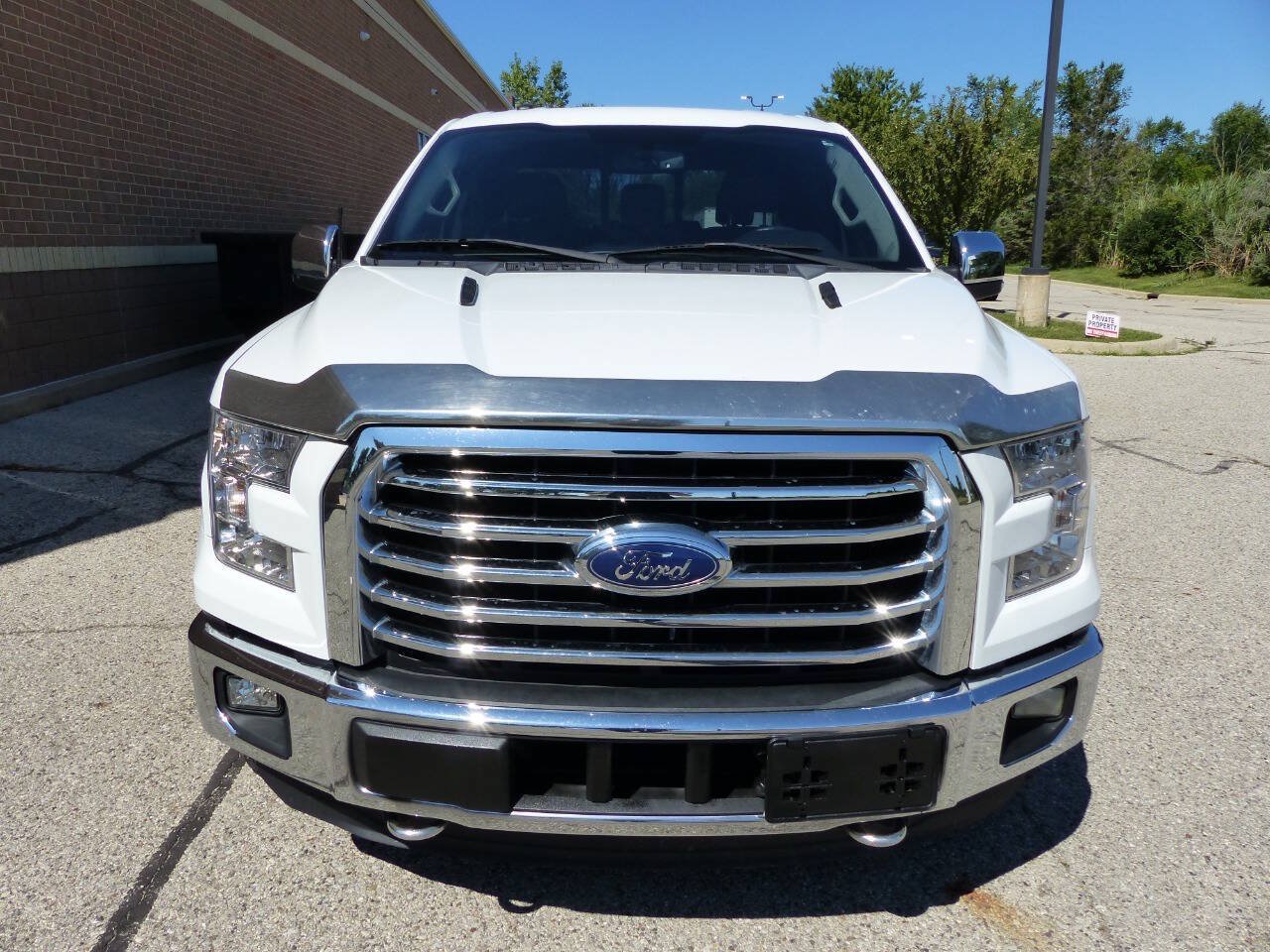 Used 2015 Ford F150 XLT w/ Equipment Group 302A Luxury AWD/4WD image 13