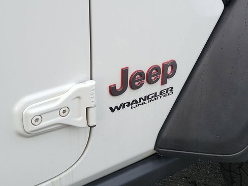 Certified 2020 Jeep Wrangler Unlimited Rubicon image 24