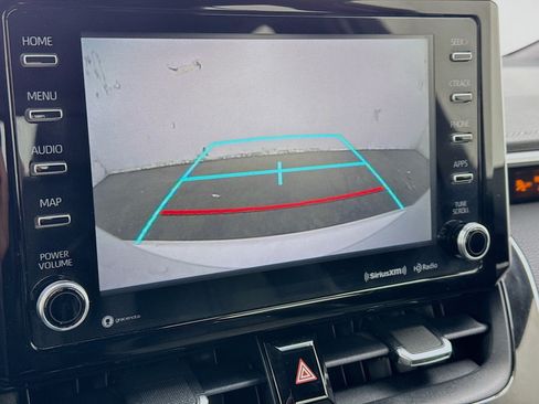 Used 2019 Toyota Corolla XSE FWD image 9