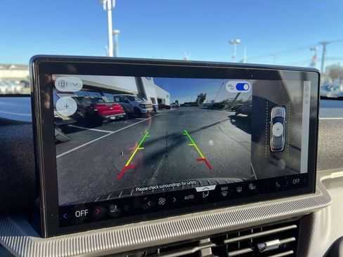 New 2026 Ford Explorer ST-Line w/ ST-Line Street Pack image 16