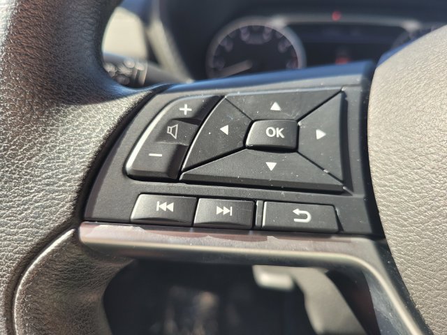 Certified 2025 Nissan Sentra SV FWD image 28
