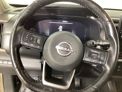 Used 2023 Nissan Pathfinder Platinum w/ Cargo Package AWD/4WD image 15