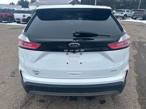 Used 2023 Ford Edge SEL w/ Convenience Package image 6