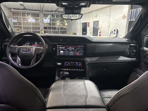 Used 2024 GMC Sierra 1500 AT4X w/ AT4X AEV Edition image 19