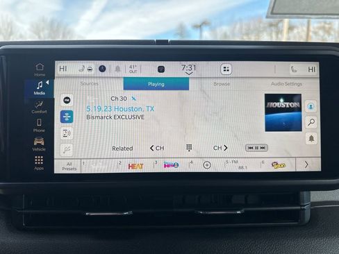 New 2026 Jeep Gladiator Sport image 19