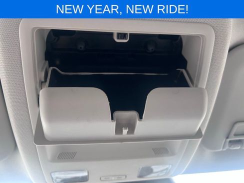 Used 2021 Ford Escape SE w/ SE Sport Appearance Package image 36