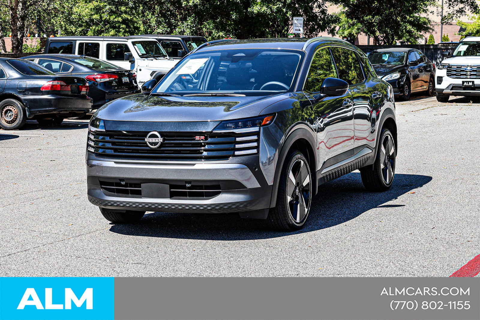 Used 2026 Nissan Kicks SR FWD image 3