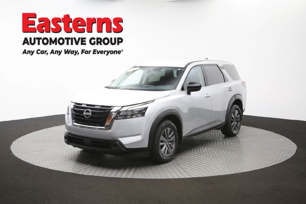 Used 2023 Nissan Pathfinder S AWD/4WD image 56