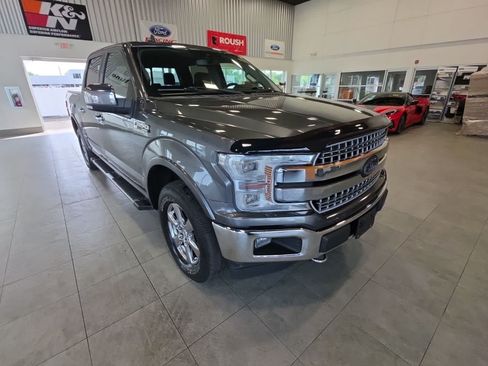 Used 2019 Ford F150 Lariat w/ Equipment Group 502A Luxury AWD/4WD image 6