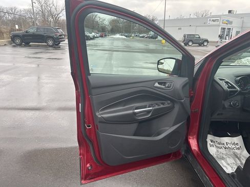 Used 2013 Ford Escape SEL image 12