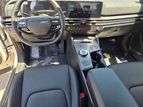 New 2026 Kia Sportage EX AWD/4WD image 19