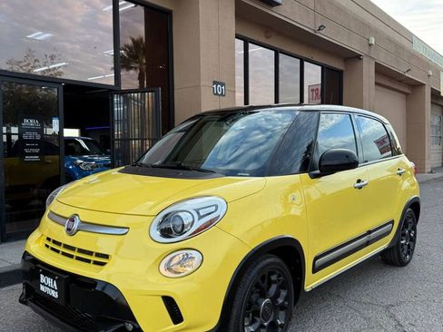 Used 2017 FIAT 500L Trekking w/ Urbana Appearance Package image 4