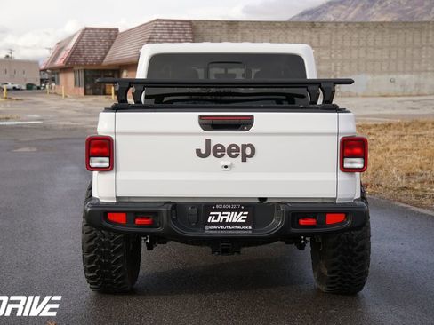 Used 2022 Jeep Gladiator Rubicon w/ Trailer Tow Package image 9