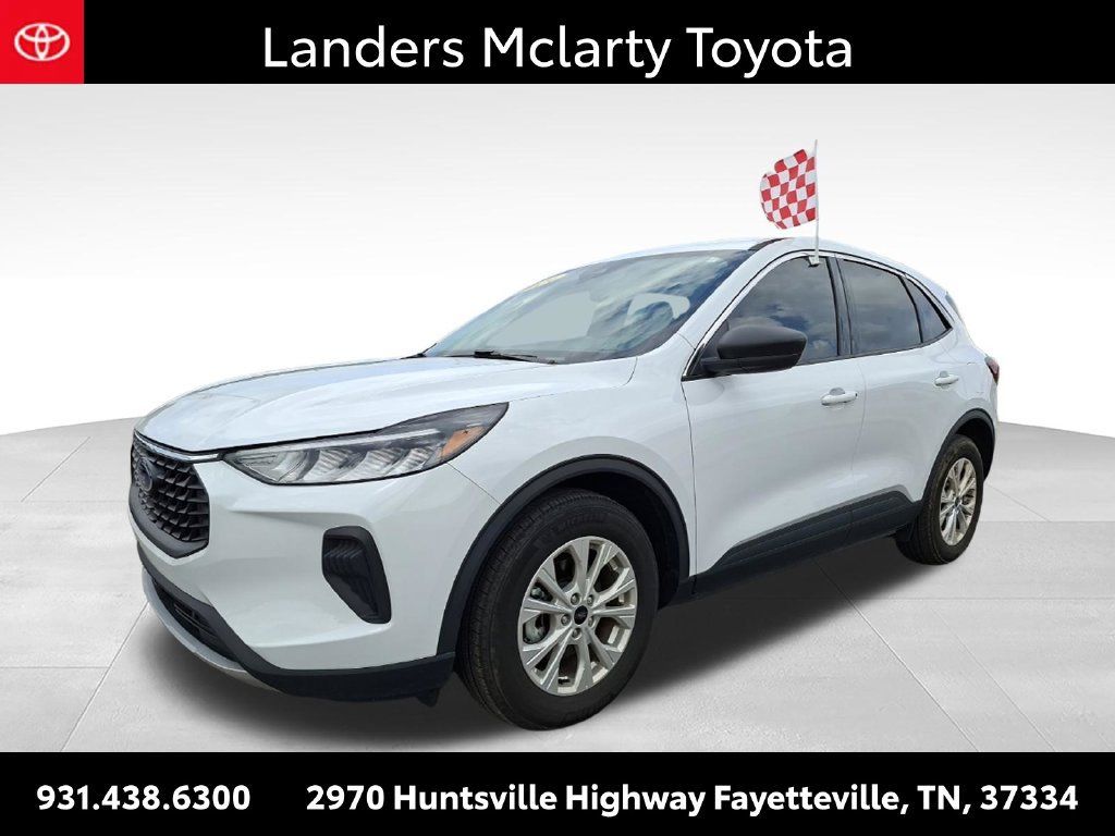 Used 2024 Ford Escape Active FWD image 7