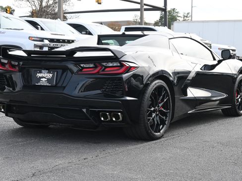 Used 2023 Chevrolet Corvette Stingray Premium Conv w/ Z51 Performance Package image 14