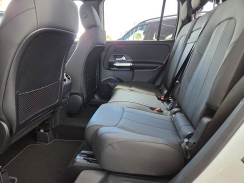 New 2026 Mercedes-Benz GLB 250 image 13