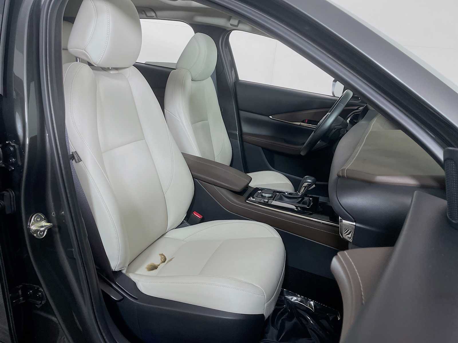 Used 2023 MAZDA CX-30 AWD 2.5 S w/ Premium Package image 28