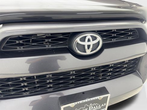 Used 2018 Toyota 4Runner 2WD image 25