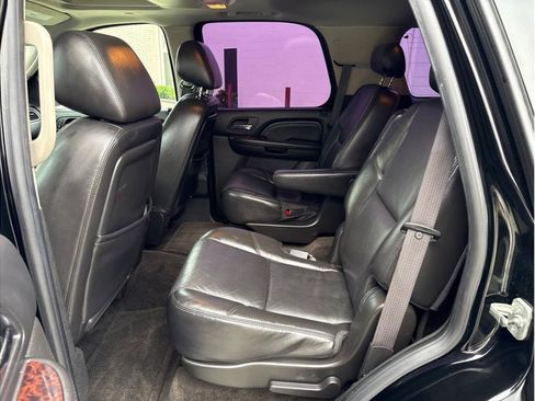 Used 2010 GMC Yukon Denali image 14