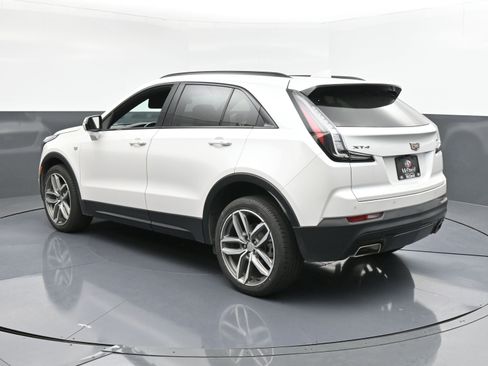 Used 2023 Cadillac XT4 Sport w/ Cold Weather Package image 6