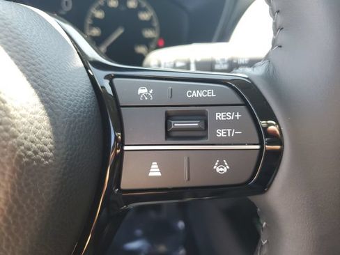 Certified 2025 Honda HR-V EX-L image 28