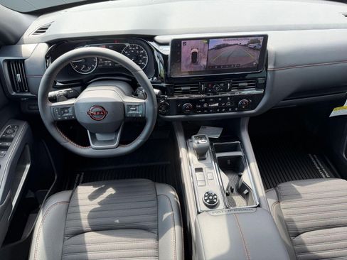 New 2026 Nissan Pathfinder Rock Creek AWD/4WD image 25