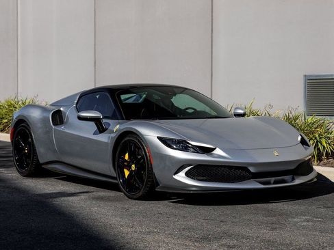 Used 2024 Ferrari 296 GTS image 7