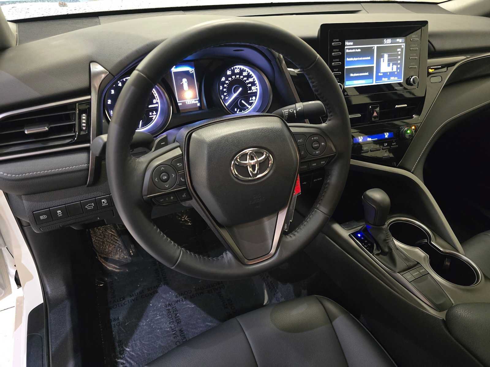 Certified 2024 Toyota Camry SE FWD image 2