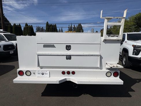 Used 2009 Chevrolet Silverado 3500 W/T image 9