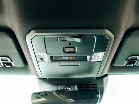 Used 2026 Toyota Tacoma SR5 image 33