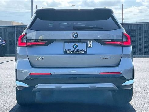 New 2026 BMW X1 xDrive28i w/ Technology Package AWD/4WD image 4