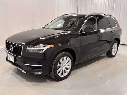 Used 2016 Volvo XC90 T6 Momentum