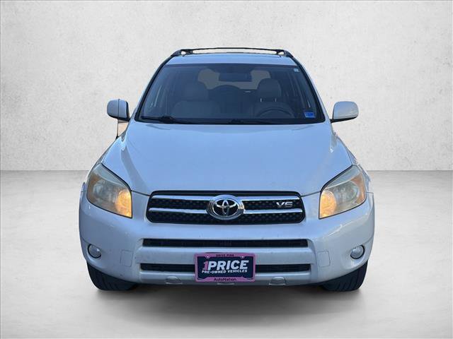 Used 2008 Toyota RAV4 Limited AWD/4WD image 2