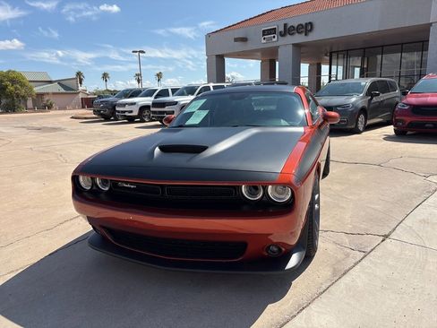 Certified 2023 Dodge Challenger R/T w/ T/A Package image 2