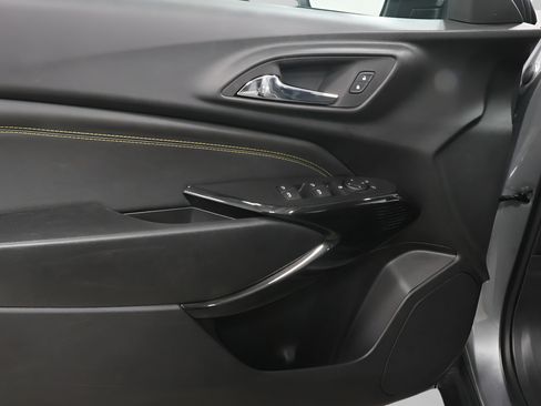 New 2026 Chevrolet Trax LT w/ Driver Confidence Package FWD image 20