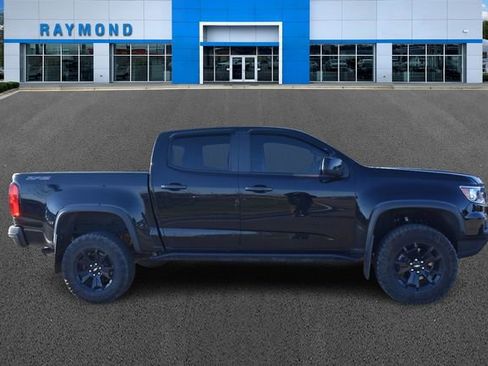Used 2022 Chevrolet Colorado ZR2 w/ ZR2 Midnight Special Edition image 2